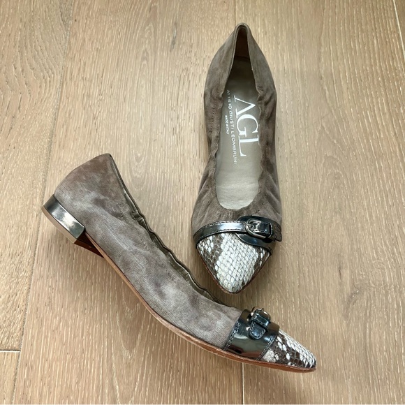 AGL Taupe Flats with Snakeskin Accent - Picture 1 of 4